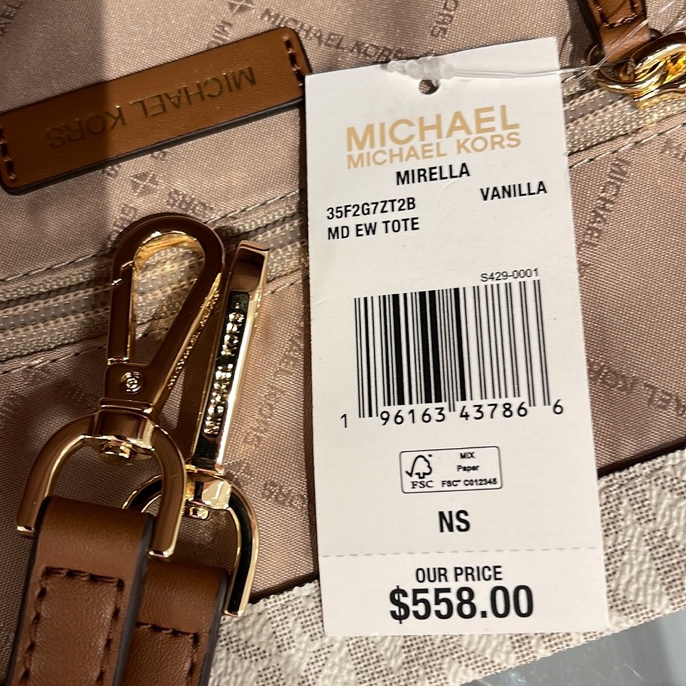 Michael Kors "Mirella" MD EW Tote Vanilla Shoulder Tote
35F2G7ZT2B - NWT - Picture 3 of 16